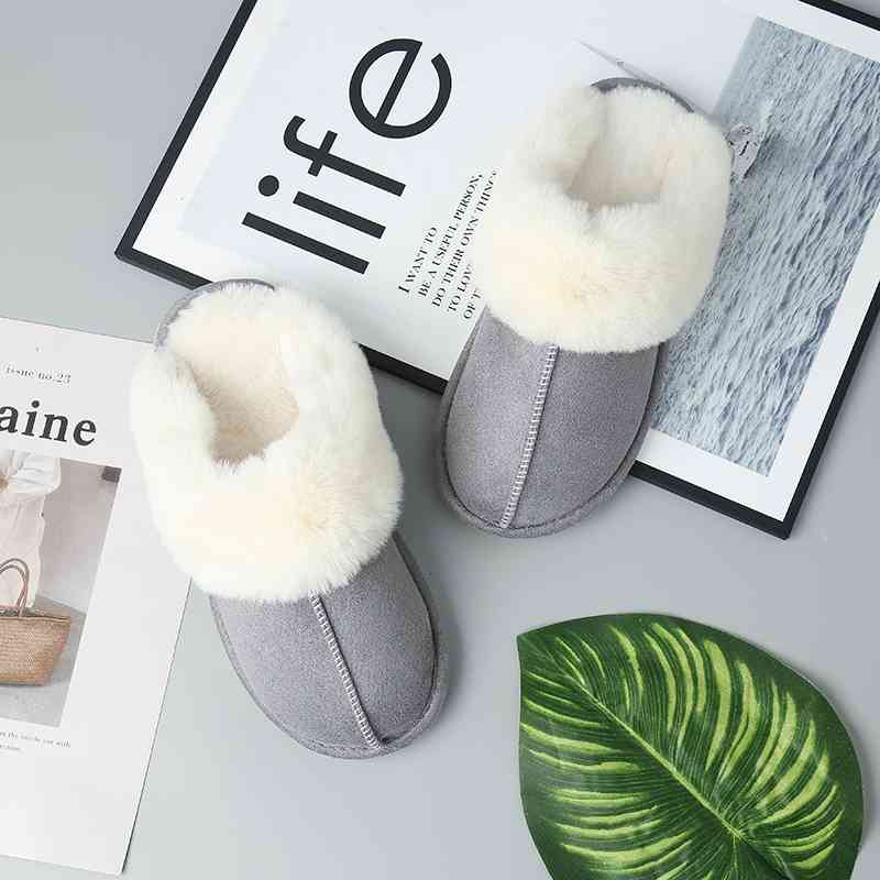 Faux Suede Center Seam Fur-lined Slippers