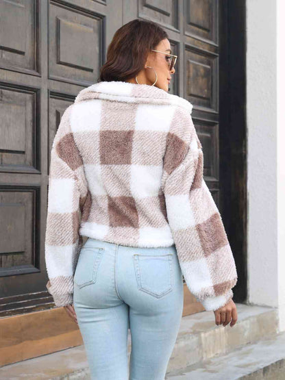 Plaid Dropped Shoulder Buttoned Jacket